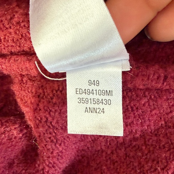 Open Edit Deep Red Burgundy V-Neck Oversized Cropped Sweater Size XS - Picture 8 of 8